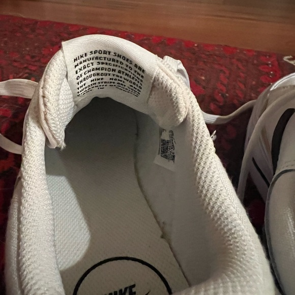 Nike Court Legacy Lift Sneaker - Picture 7 of 8